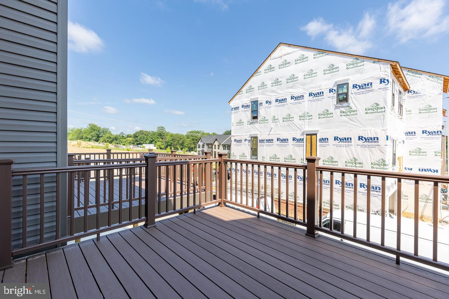1111 RAMPART DR
