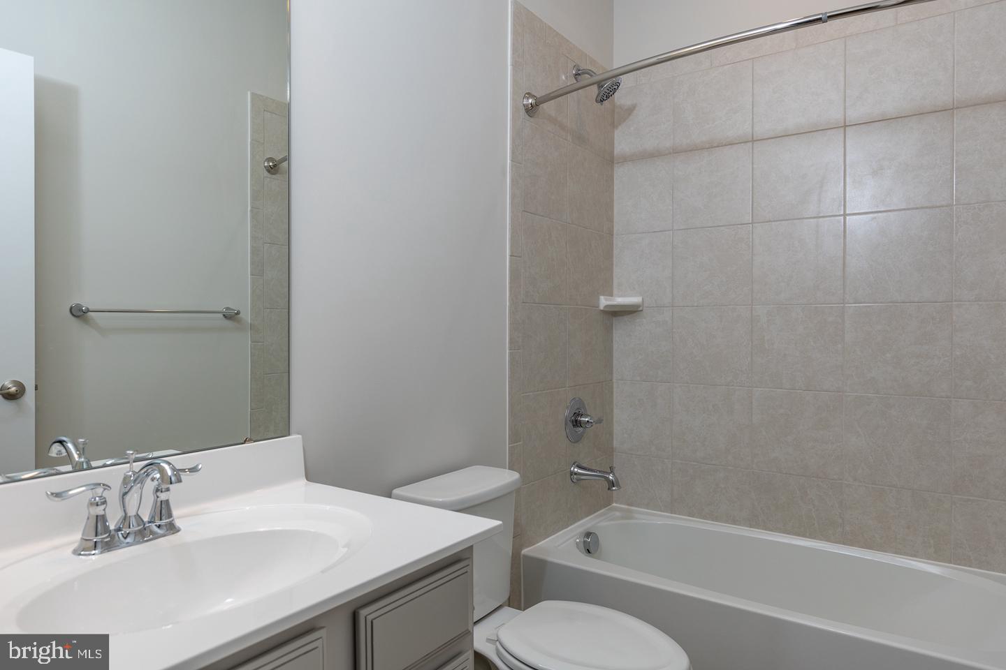 1111 RAMPART DR