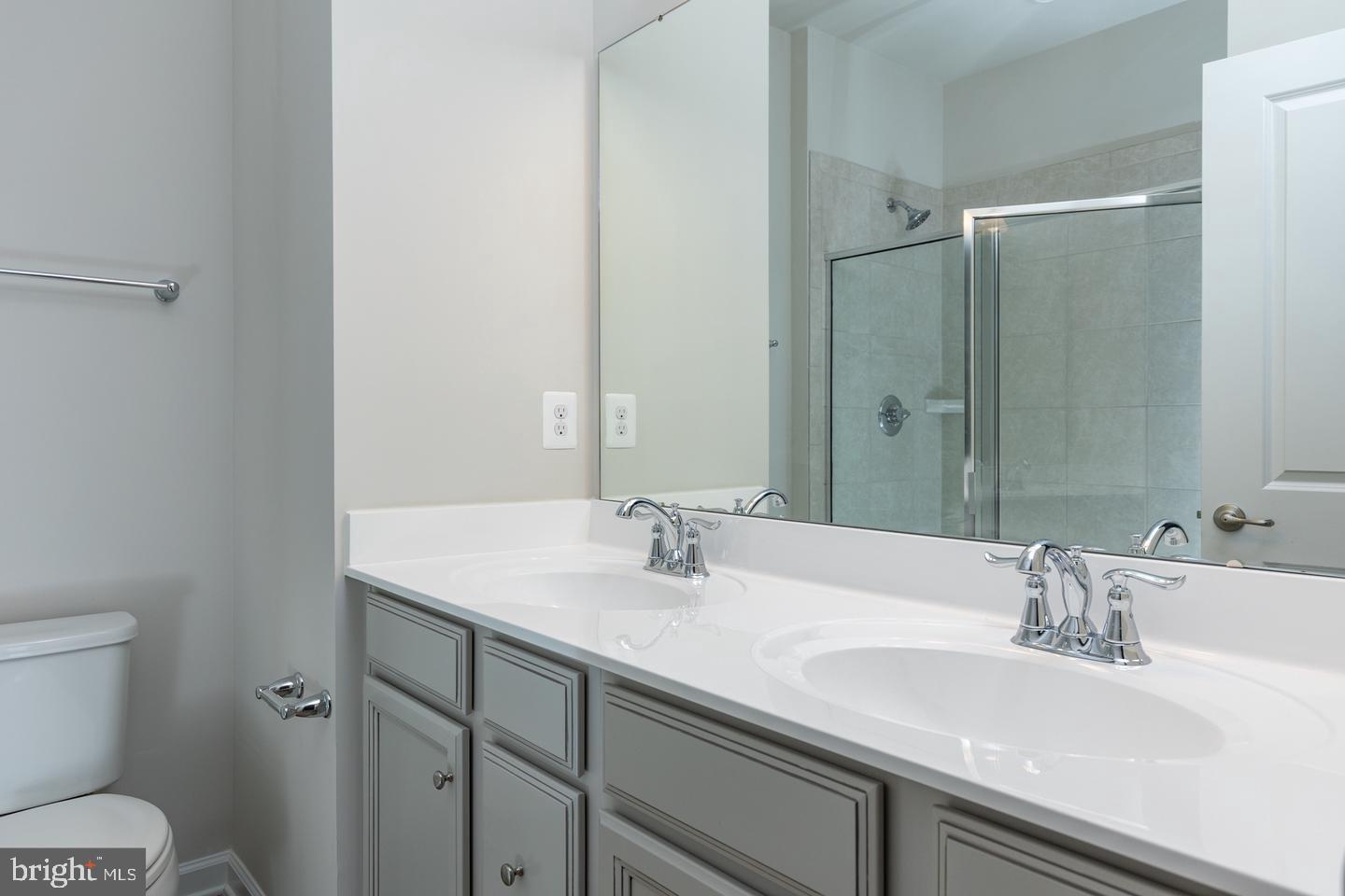 1111 RAMPART DR