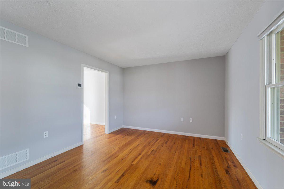 311 Yale DRIVE