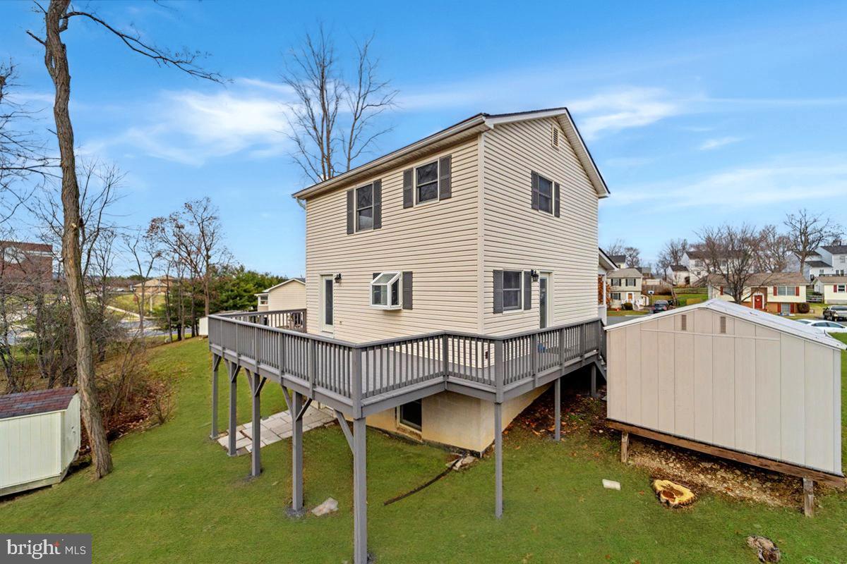 311 Yale DRIVE