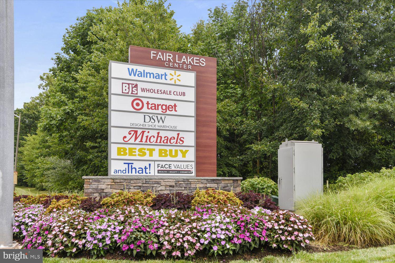 13064 Amber Dell Ct