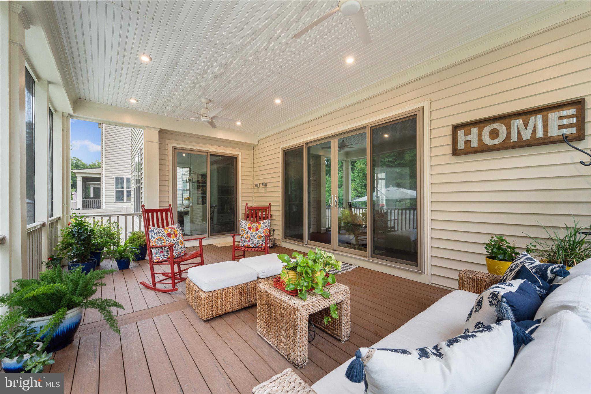 13064 Amber Dell Ct