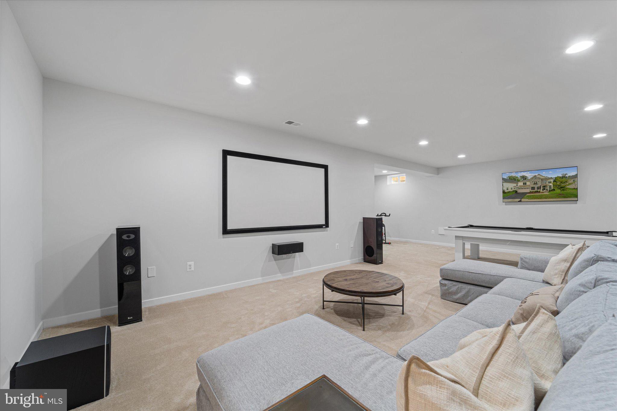 13064 Amber Dell Ct
