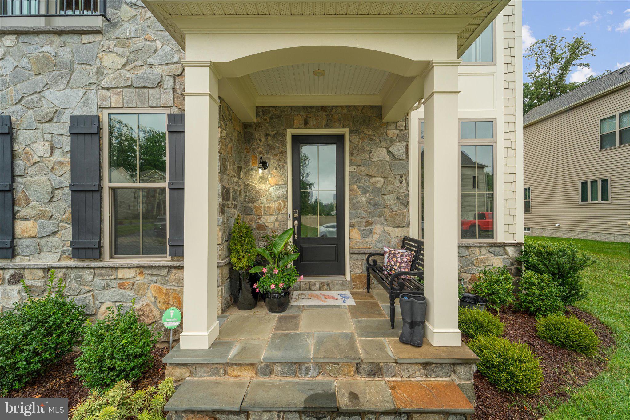 13064 Amber Dell Ct