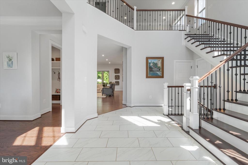 13064 Amber Dell Ct