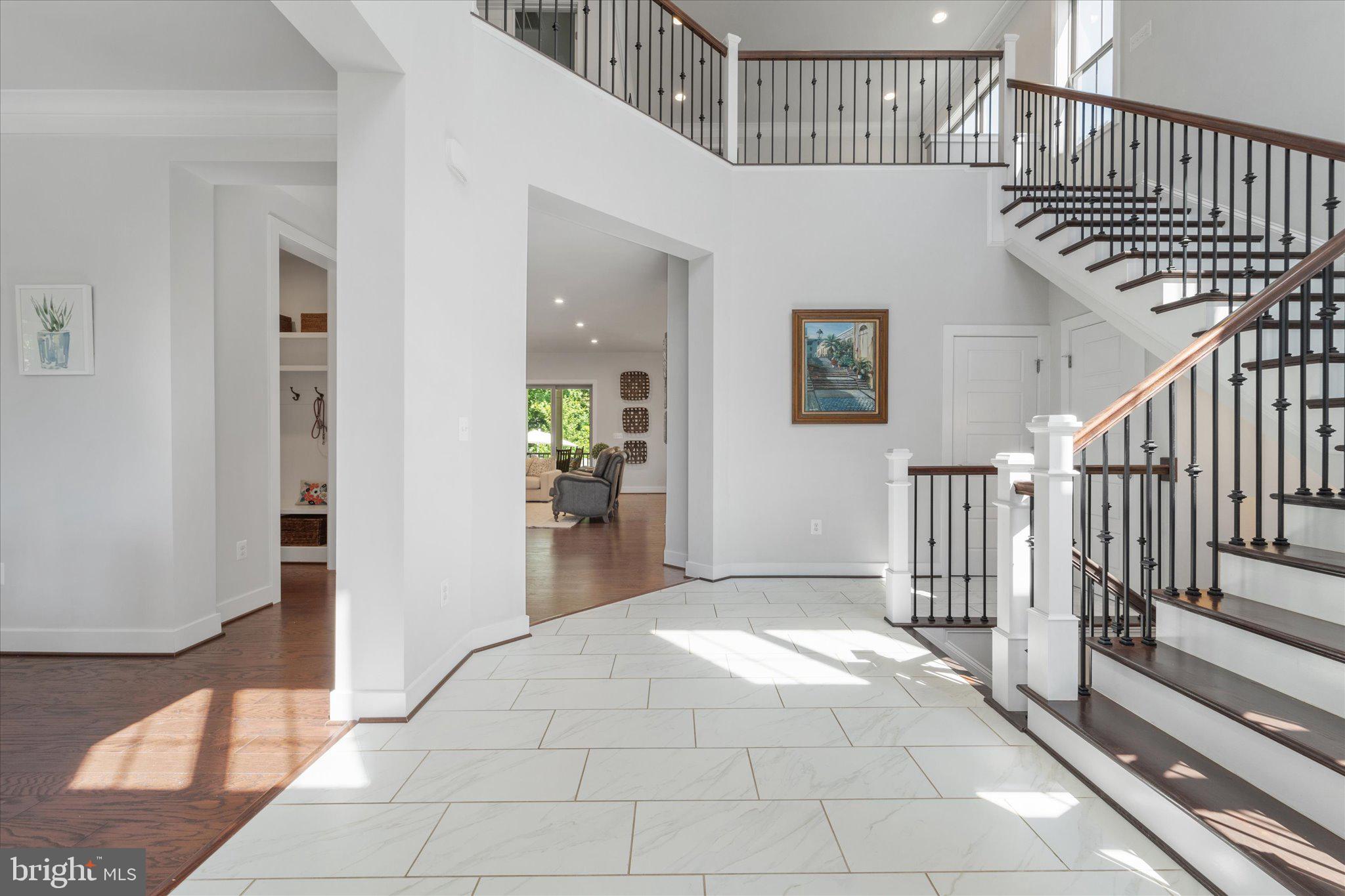 13064 Amber Dell Ct