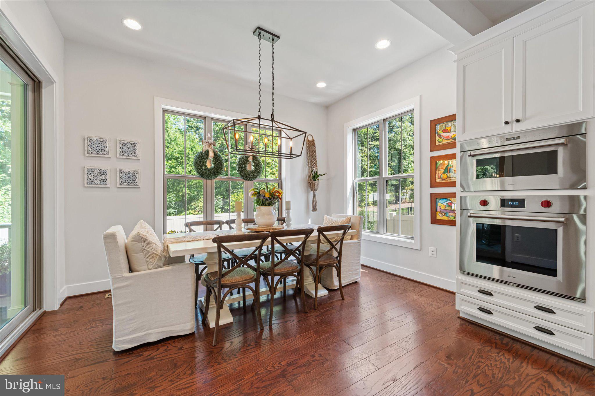 13064 Amber Dell Ct