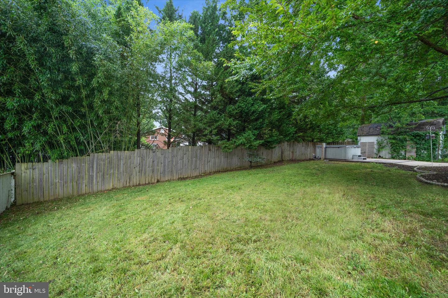 7019 Roundtree Rd