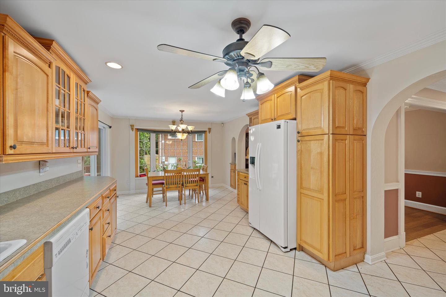 7019 Roundtree Rd