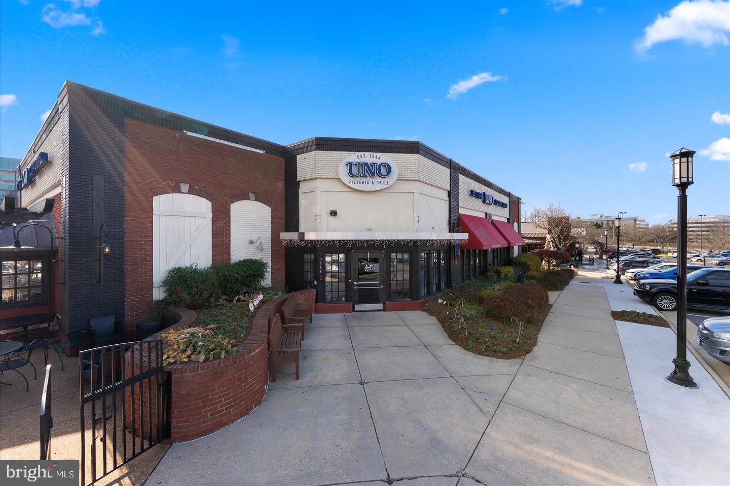 7613 Lee Hwy #302