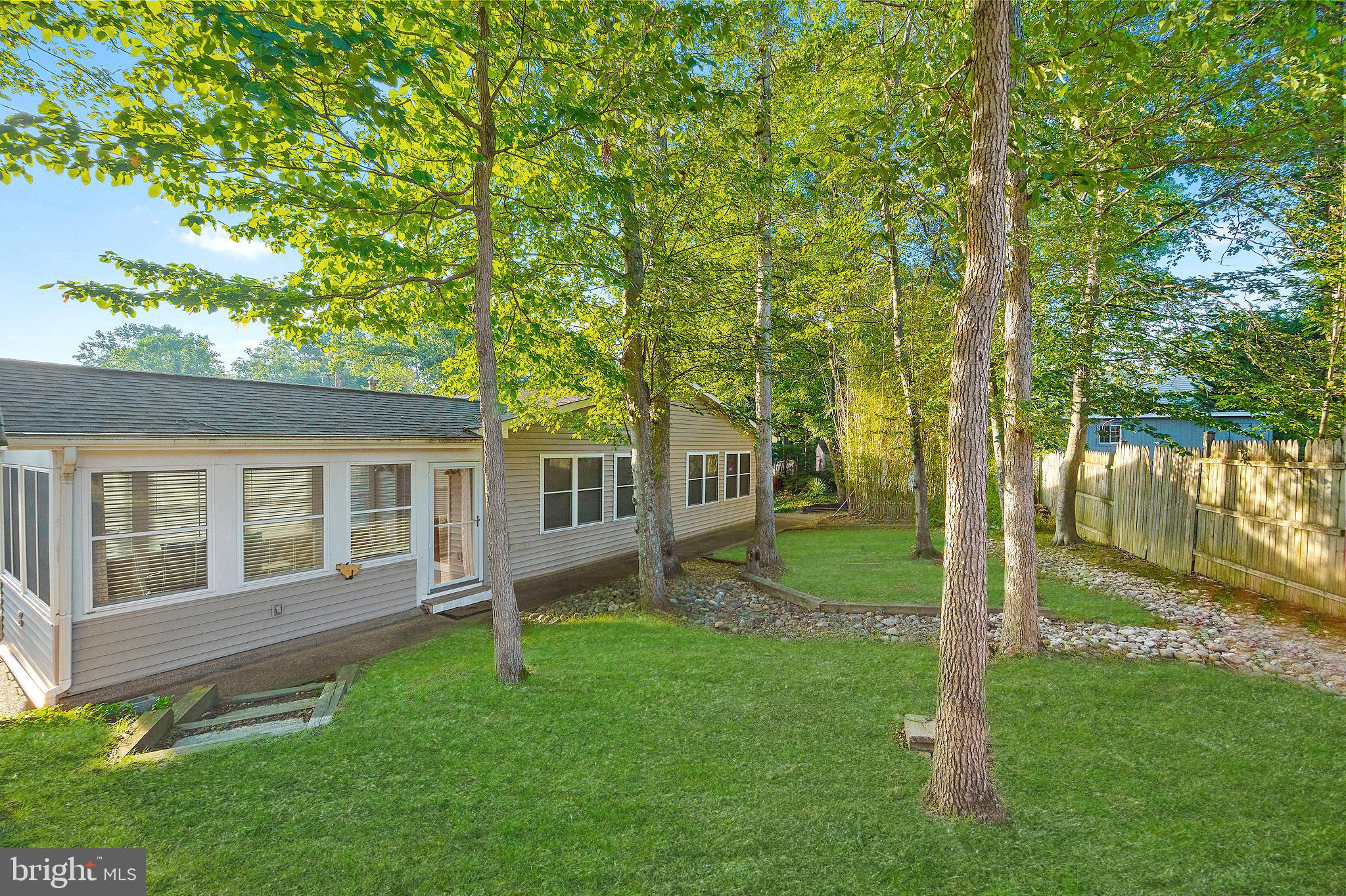 8121 Truro Ct
