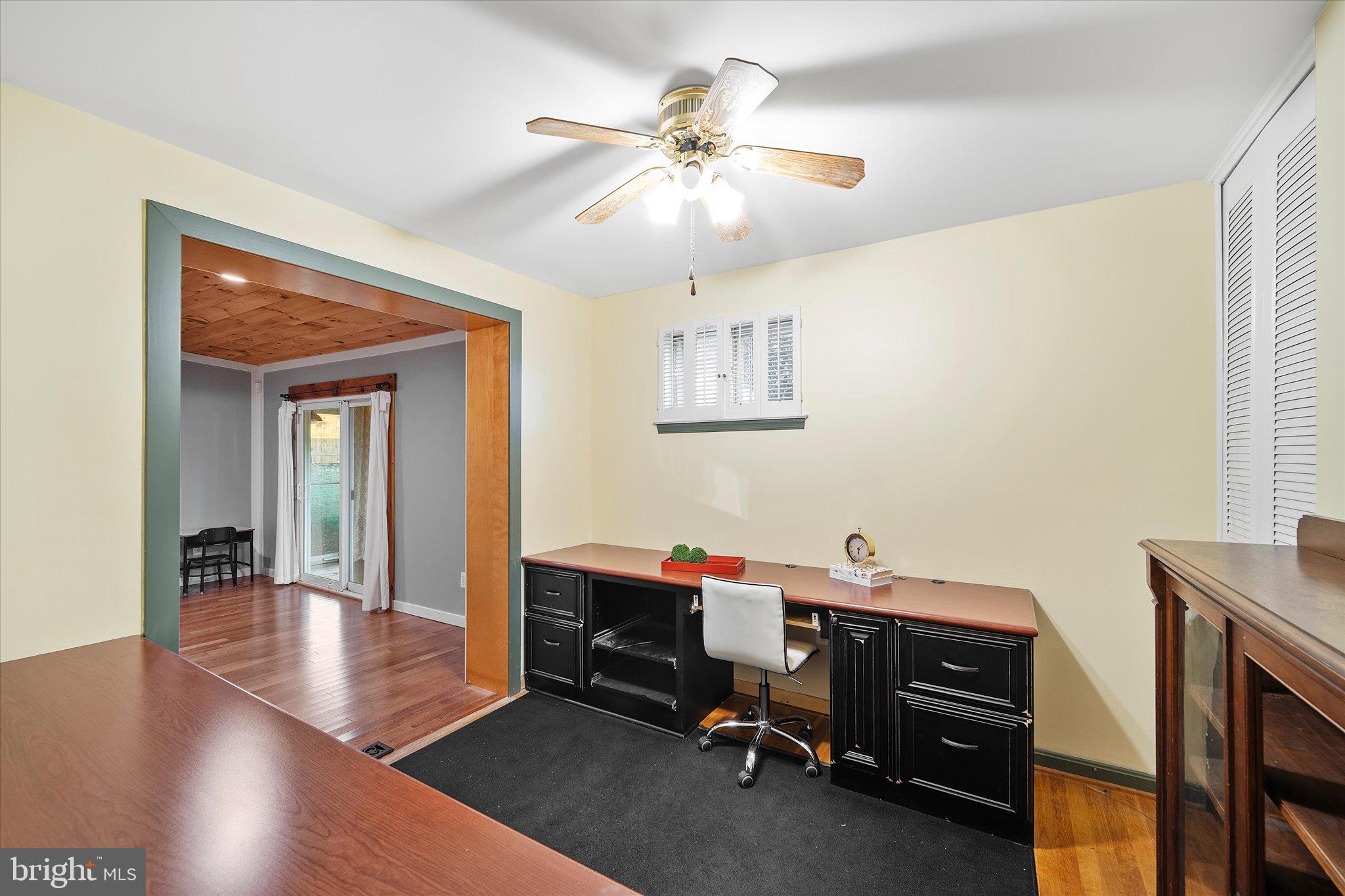 8121 Truro Ct