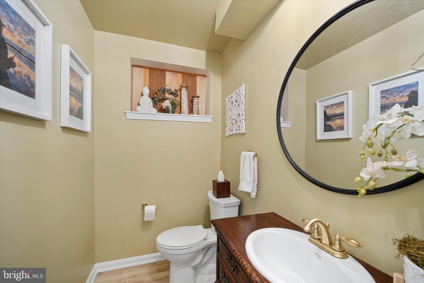 8121 Truro Ct