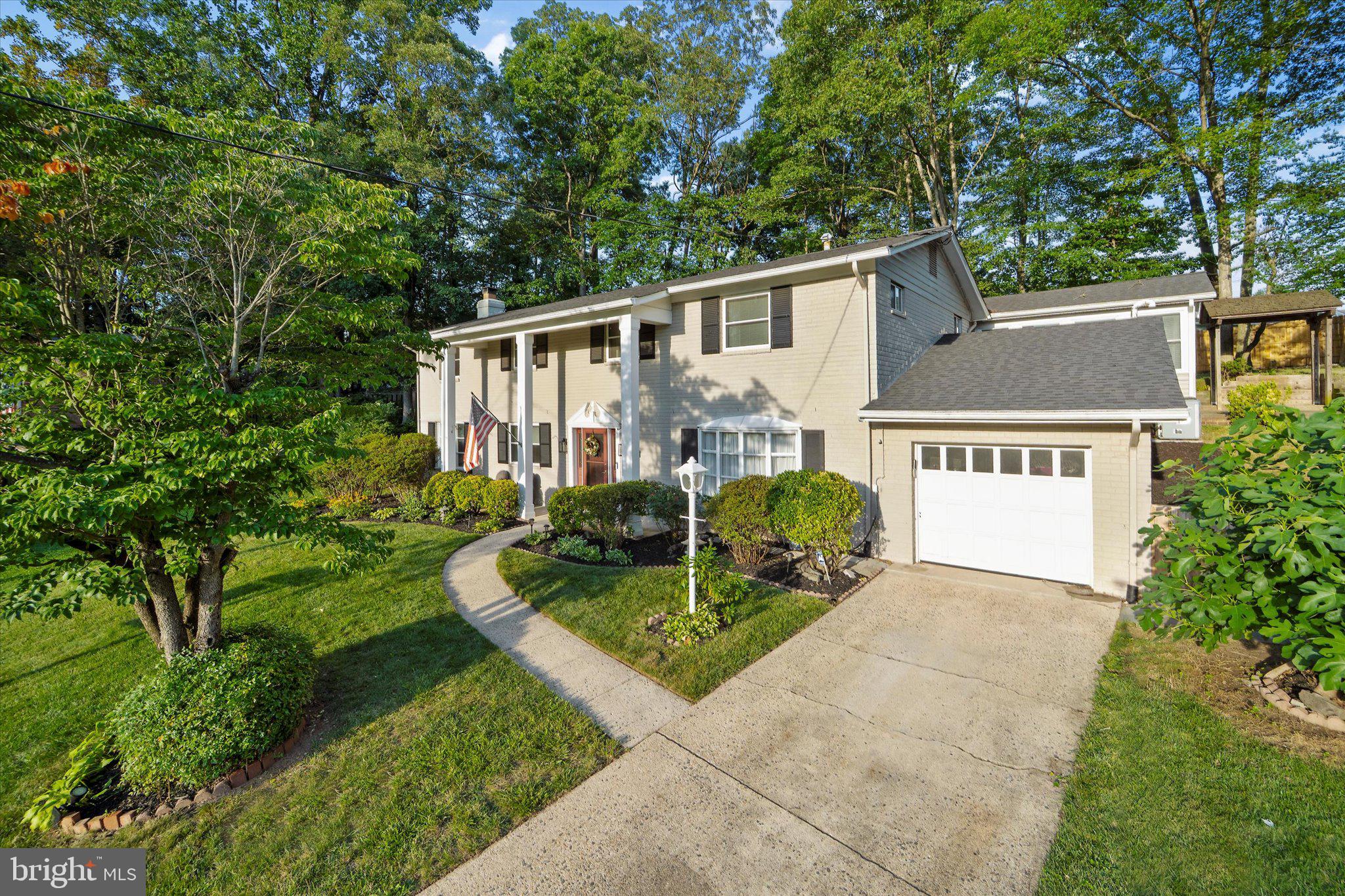 8121 Truro Ct