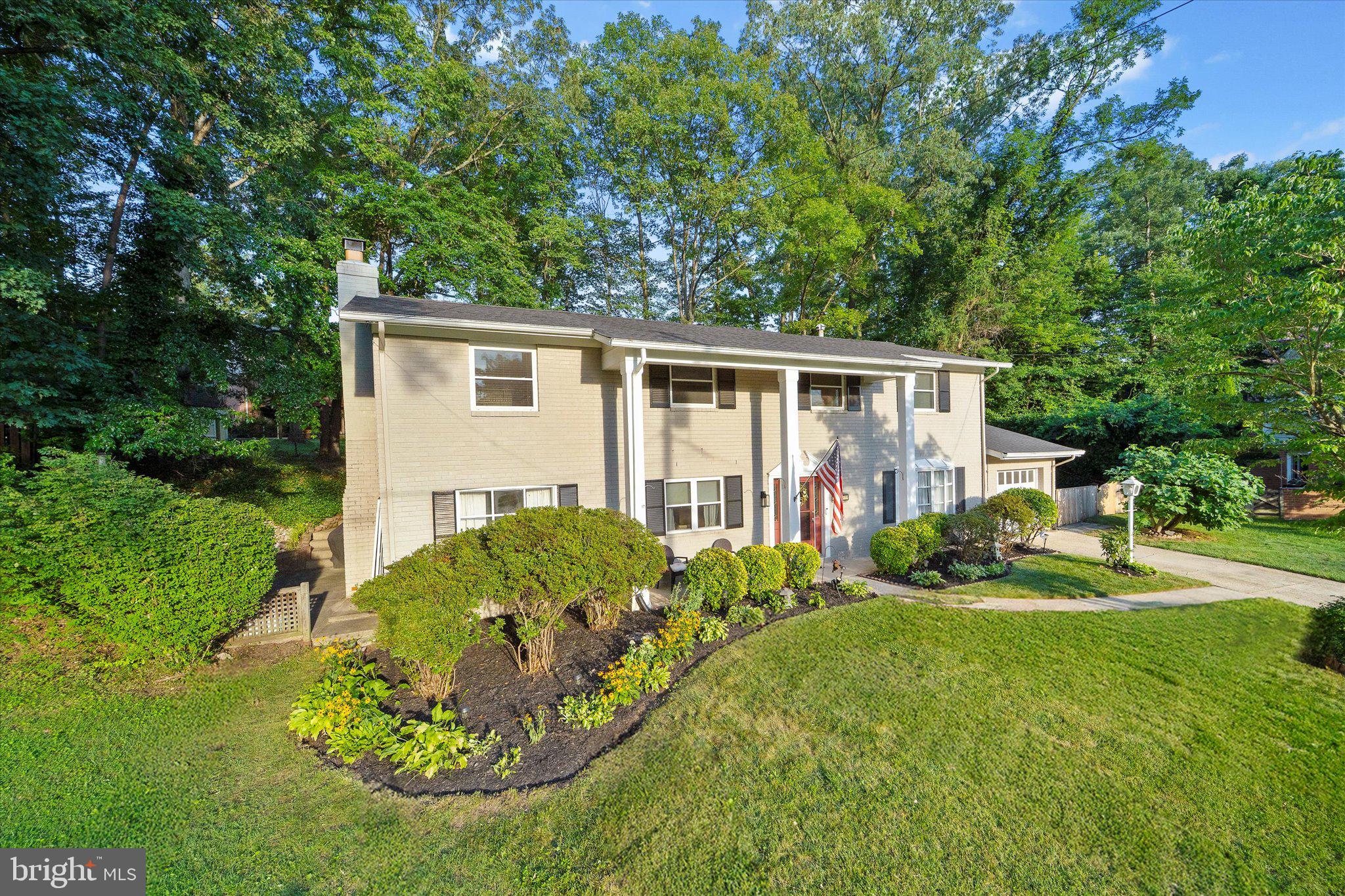 8121 Truro Ct