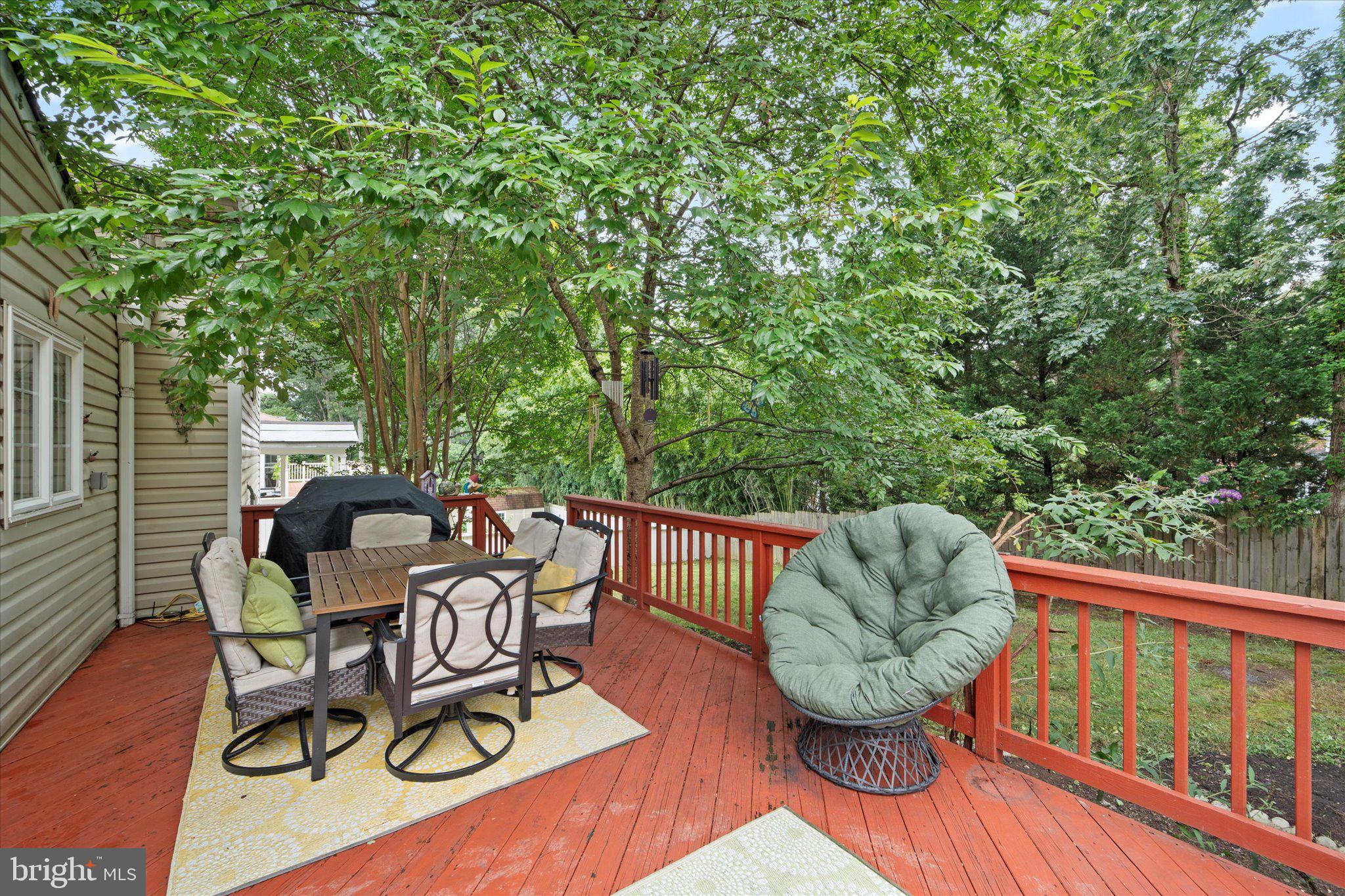 7019 Roundtree Rd
