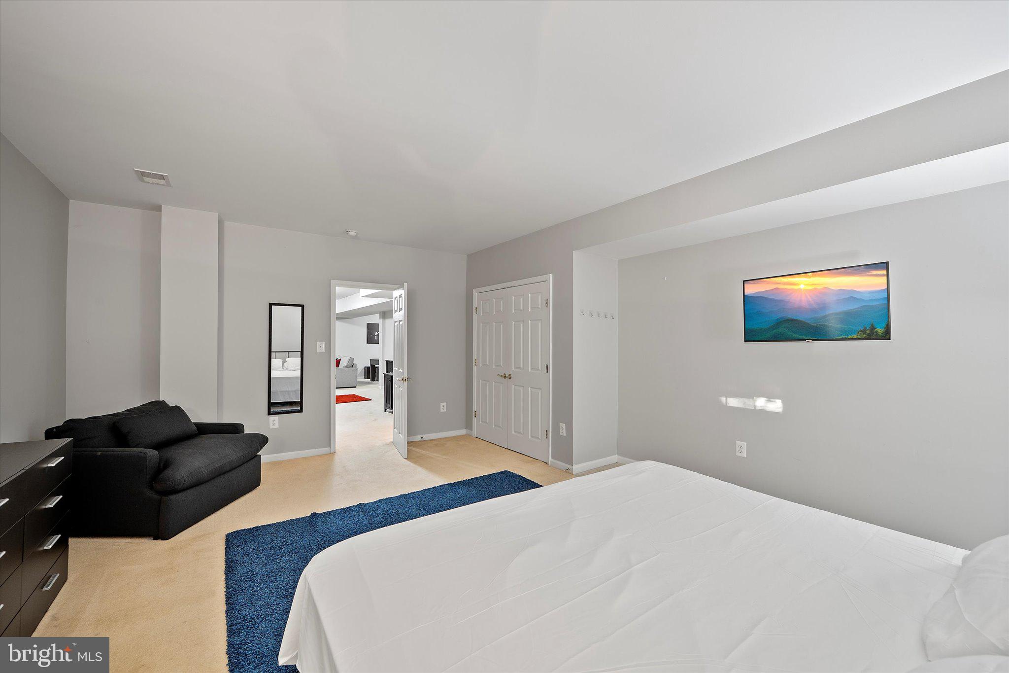 5386 Abernathy Ct