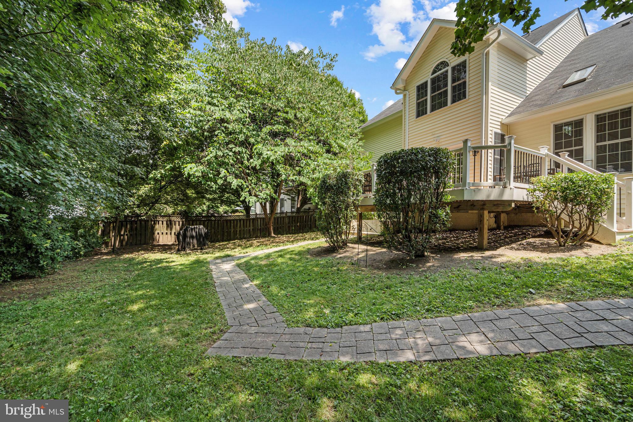 5386 Abernathy Ct