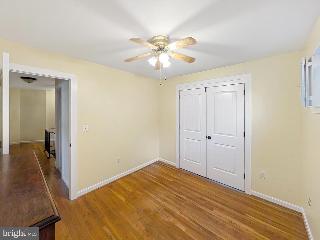 8121 TRURO COURT