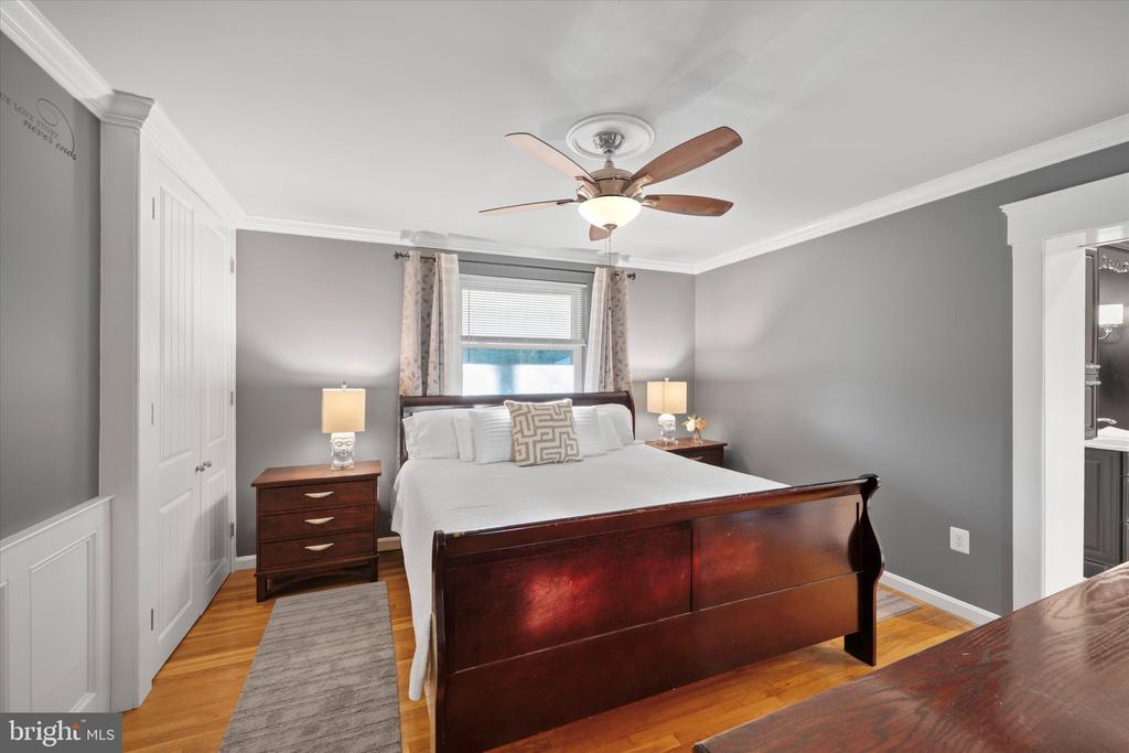 8121 TRURO COURT
