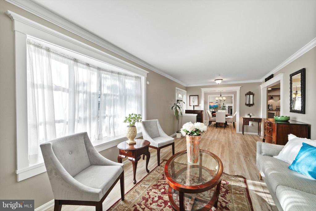8121 TRURO COURT