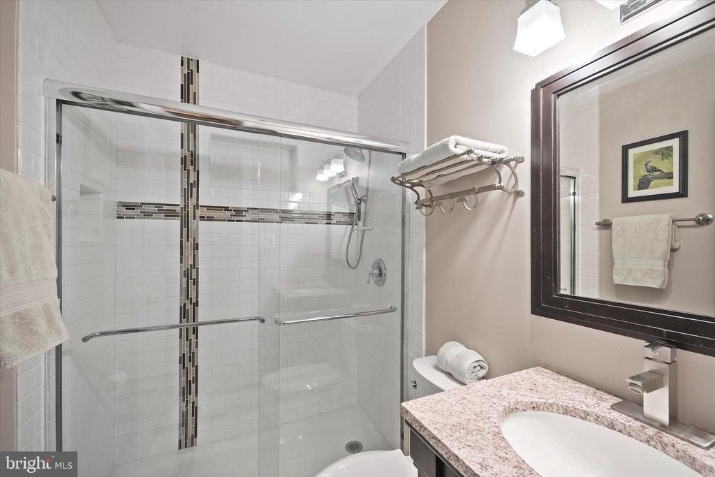 8121 TRURO COURT