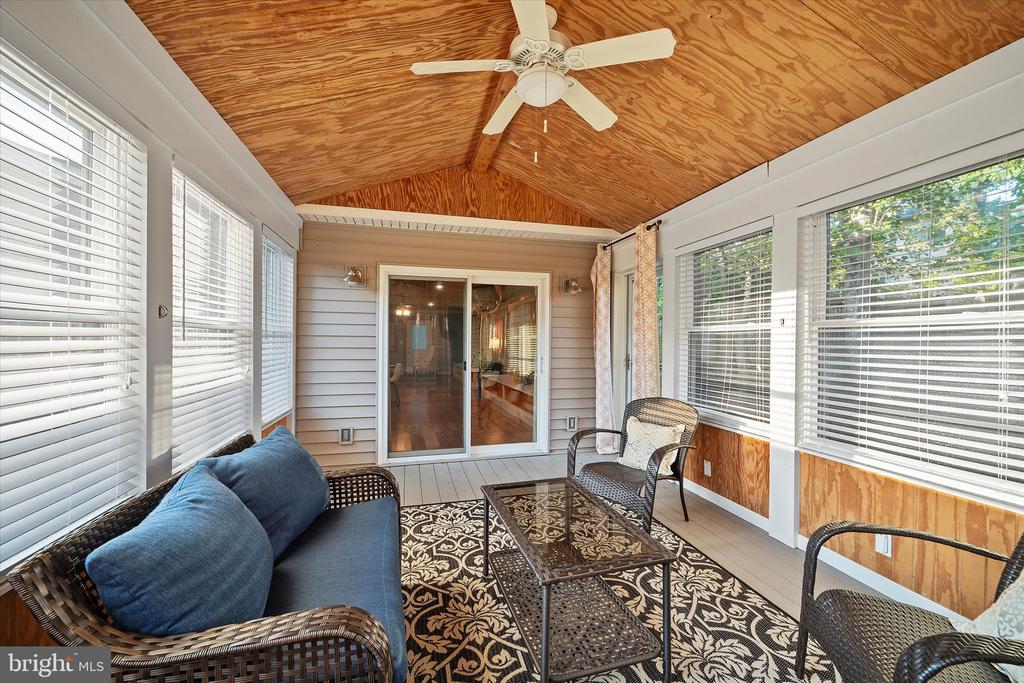 8121 TRURO COURT