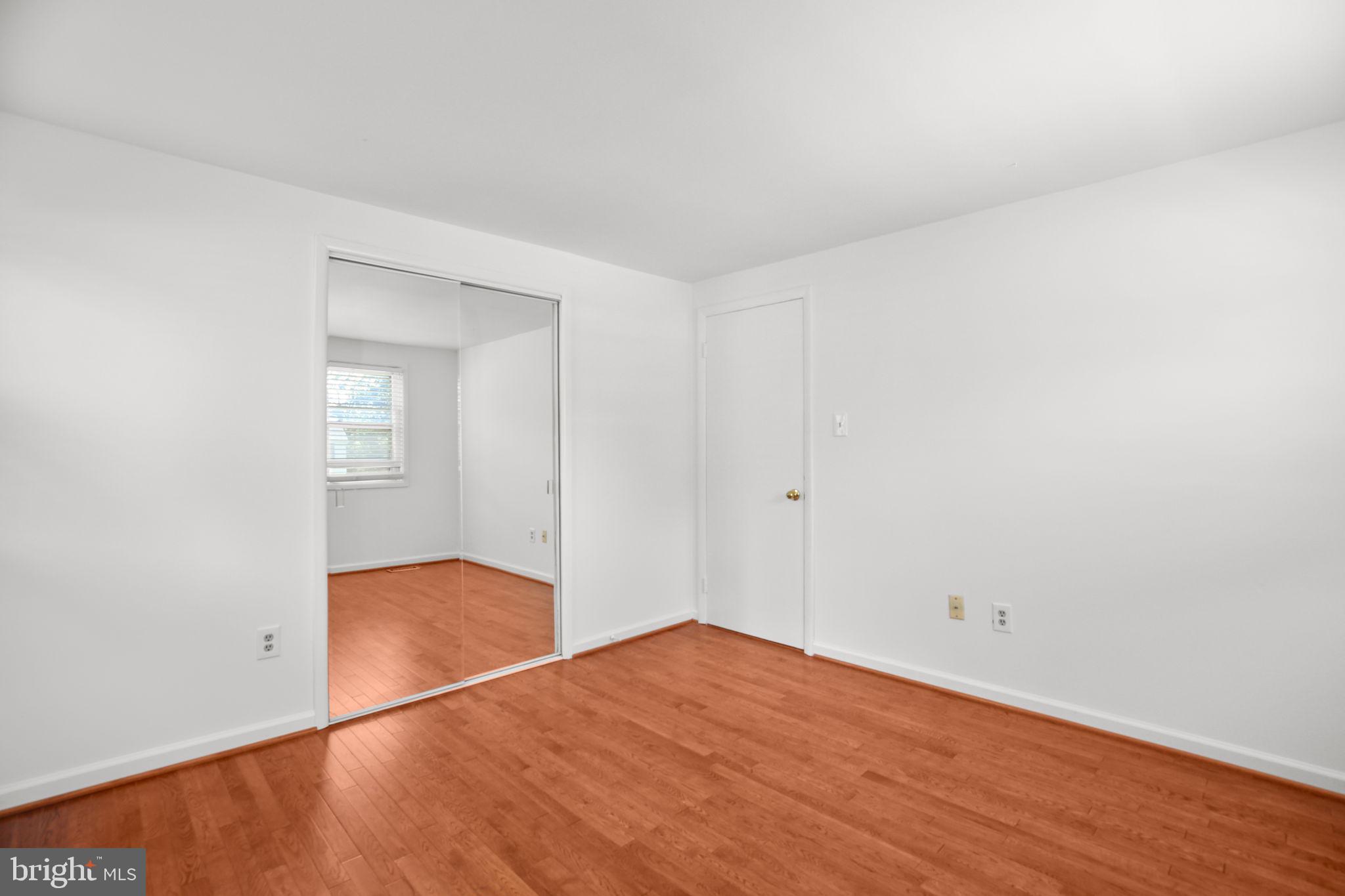 6903 SPELMAN DRIVE