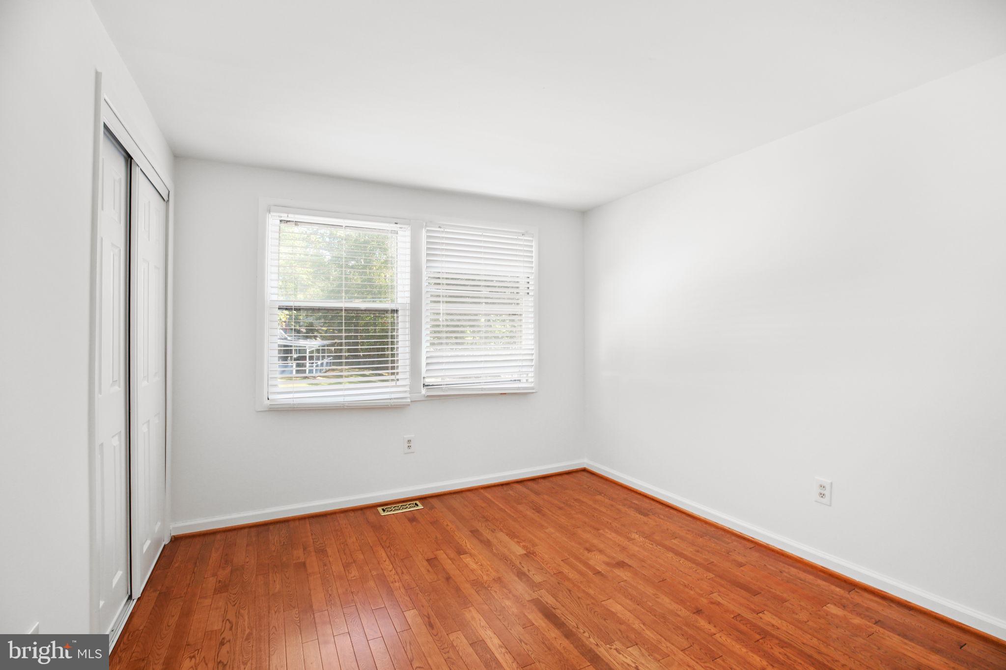 6903 SPELMAN DRIVE