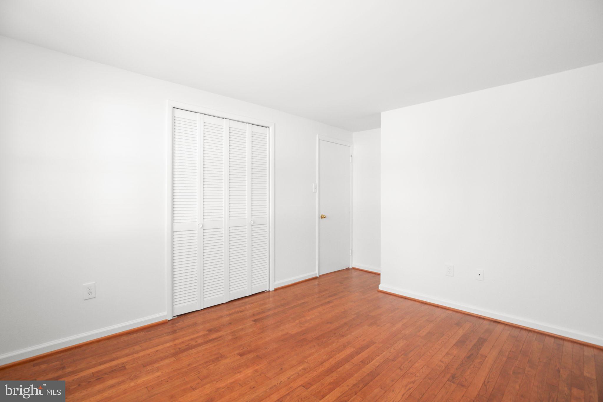 6903 SPELMAN DRIVE