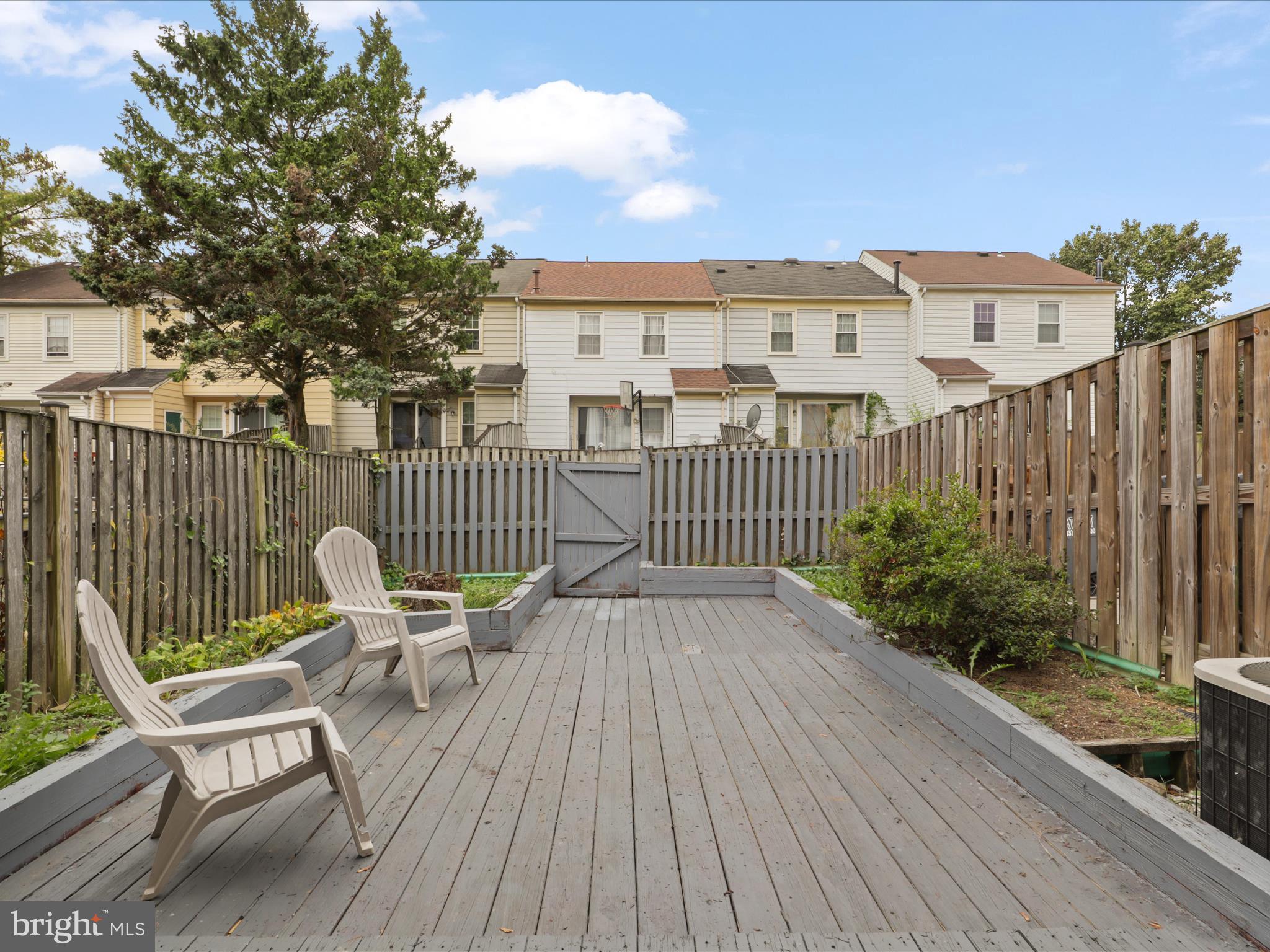 8068 DULCIANA COURT