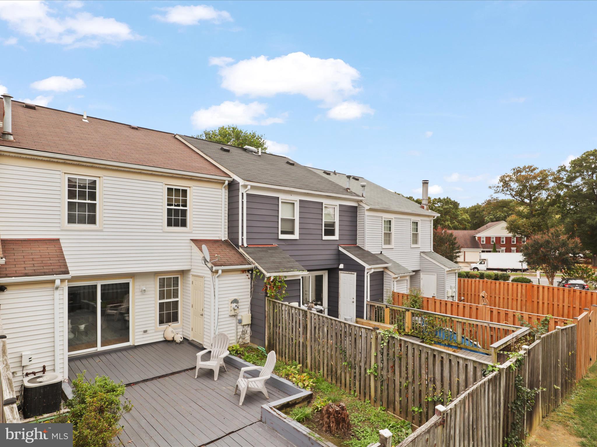 8068 DULCIANA COURT