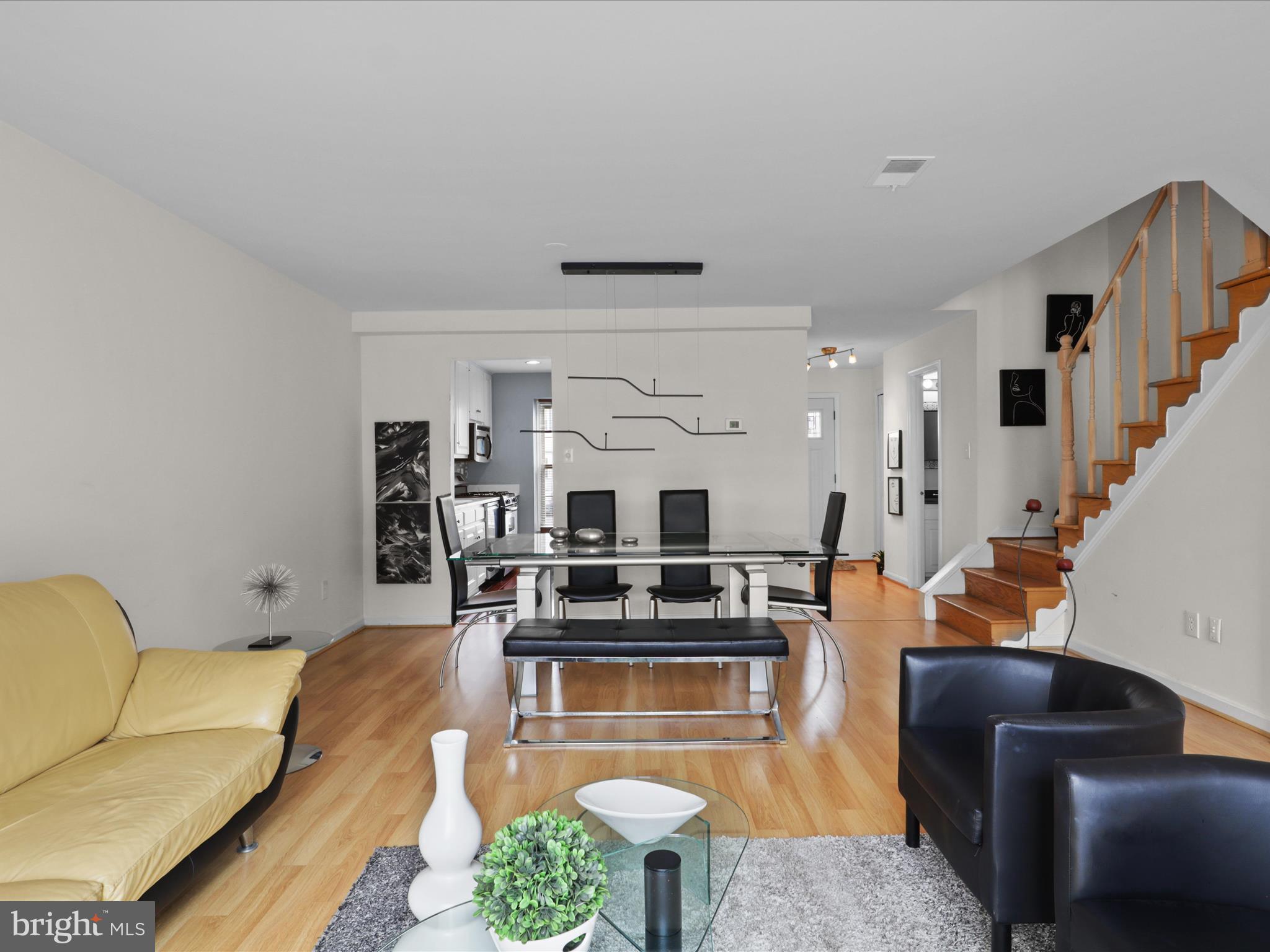 8068 DULCIANA COURT