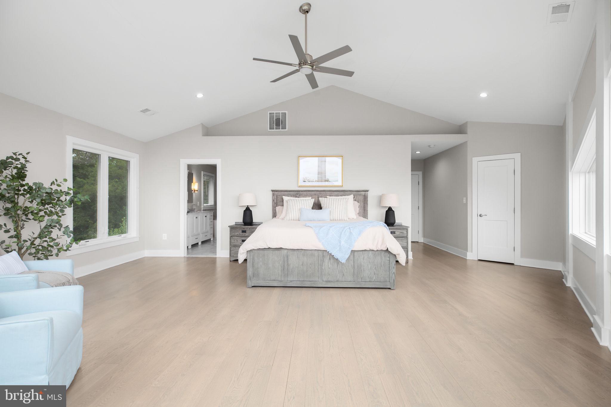 5911 MOUNT VERNON BOULEVARD