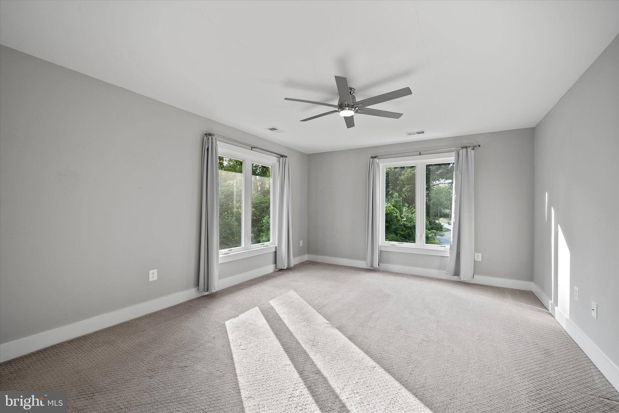 5911 MOUNT VERNON BOULEVARD