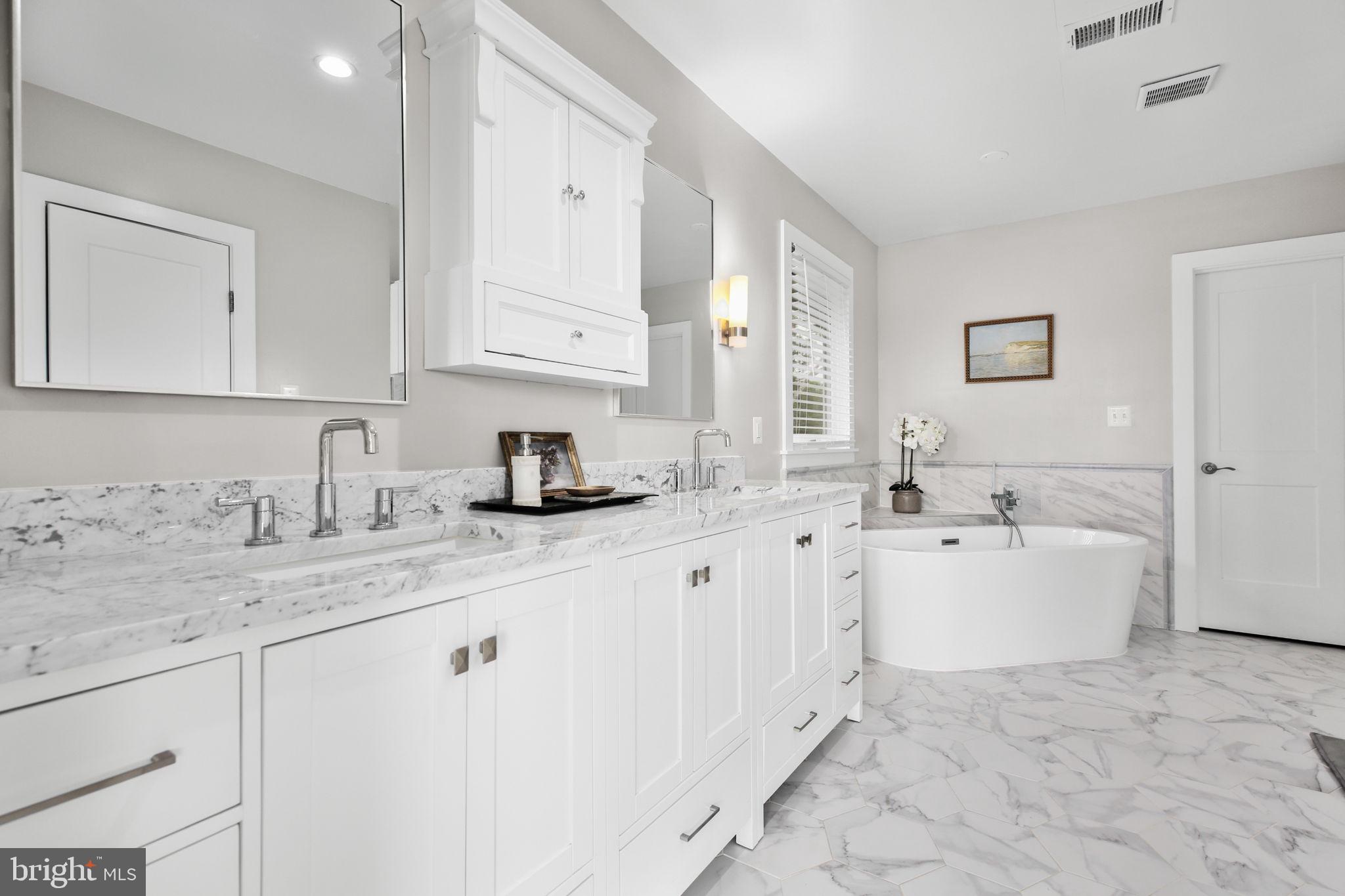 5911 MOUNT VERNON BOULEVARD