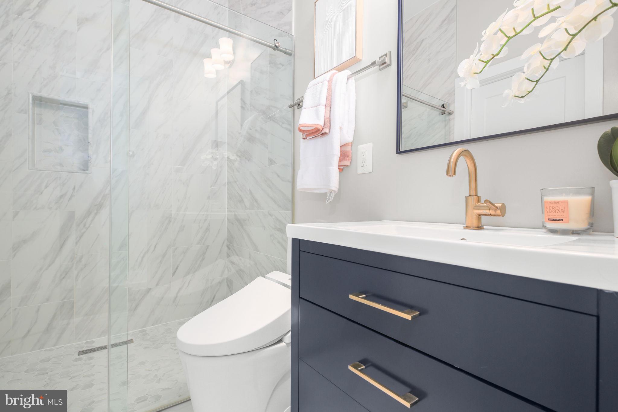 5911 MOUNT VERNON BOULEVARD