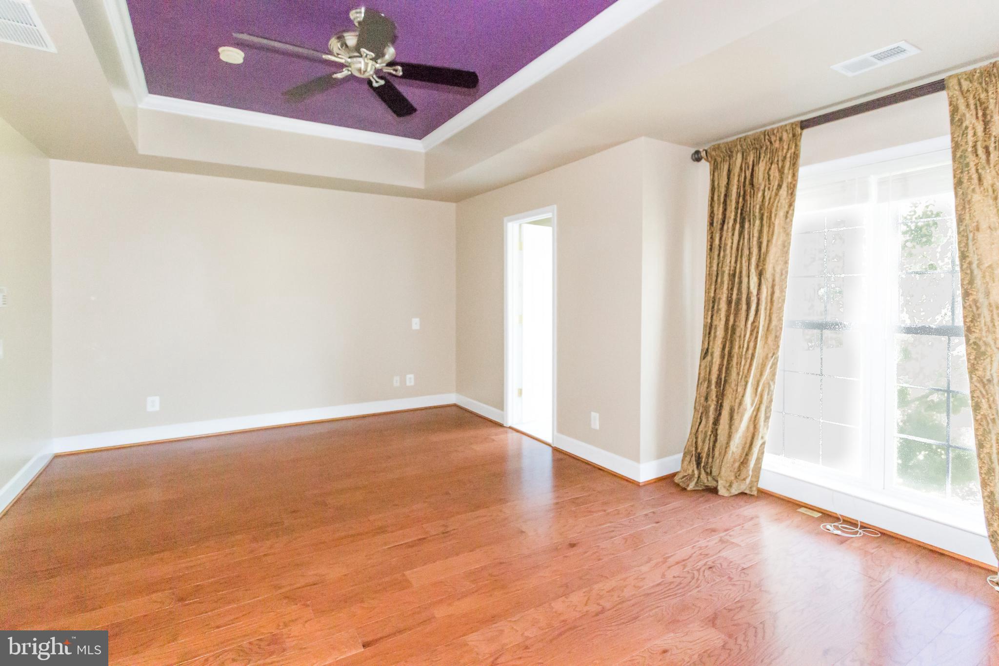 2462 TERRA COTTA CIRCLE