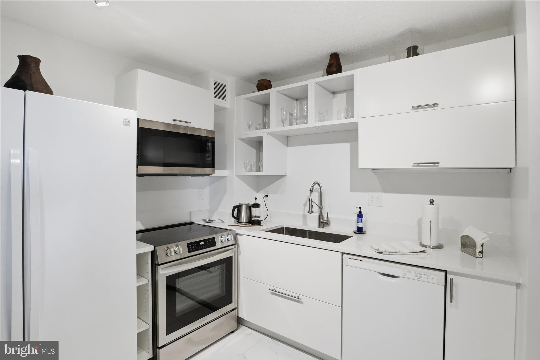 8340 GREENSBORO DRIVE 1001