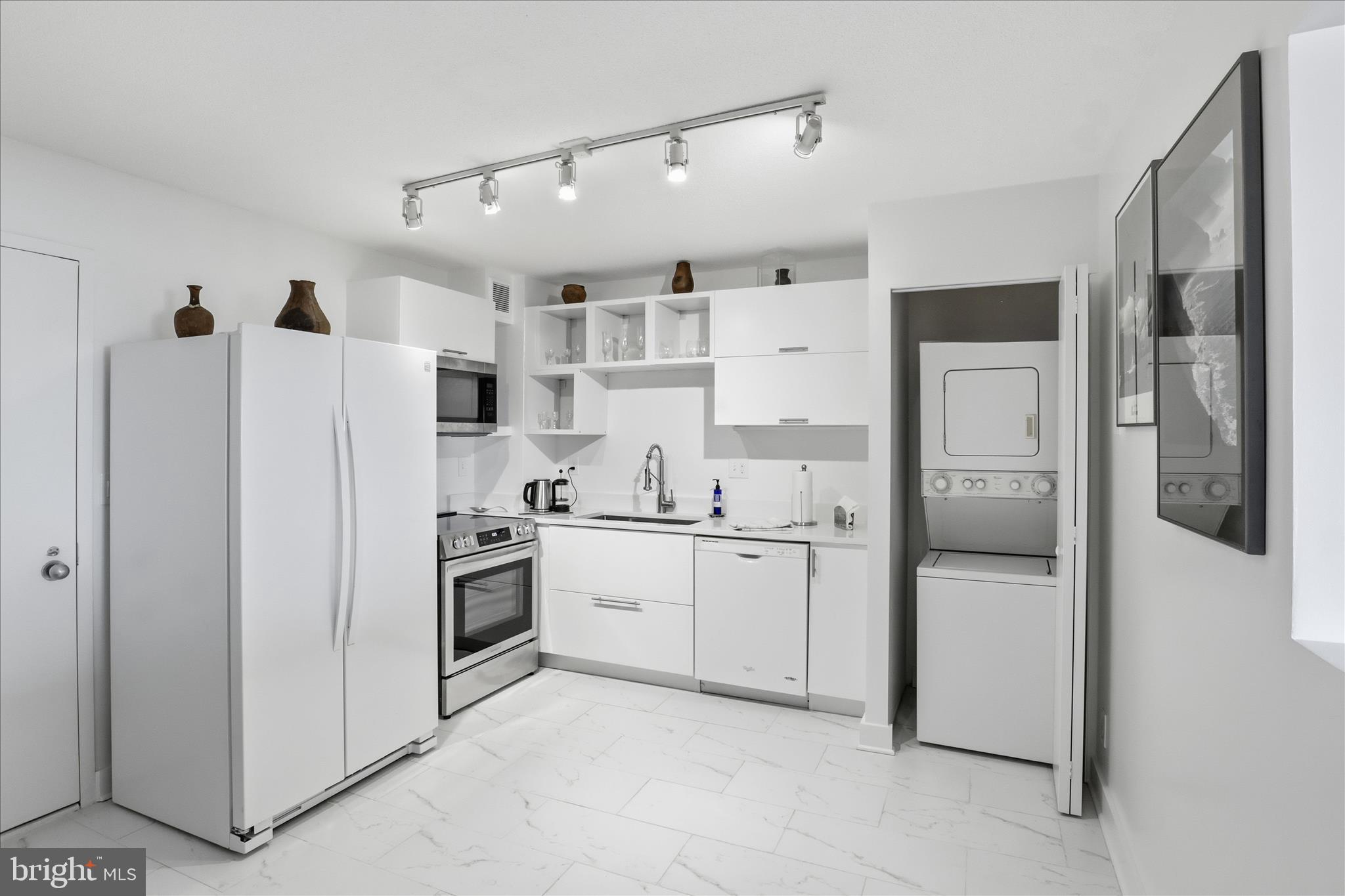 8340 GREENSBORO DRIVE 1001