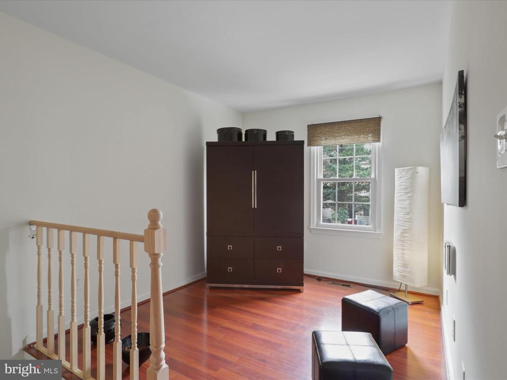 8068 DULCIANA COURT