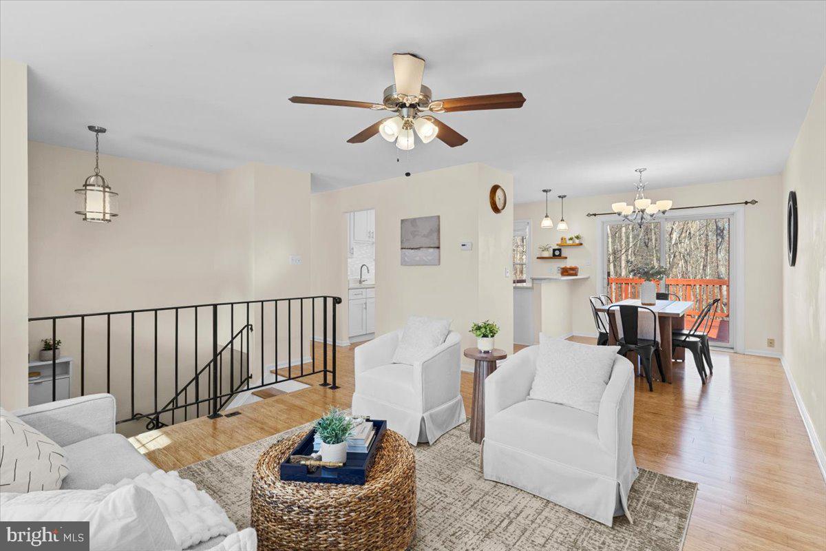 7702 NEWINGTON FOREST AVENUE