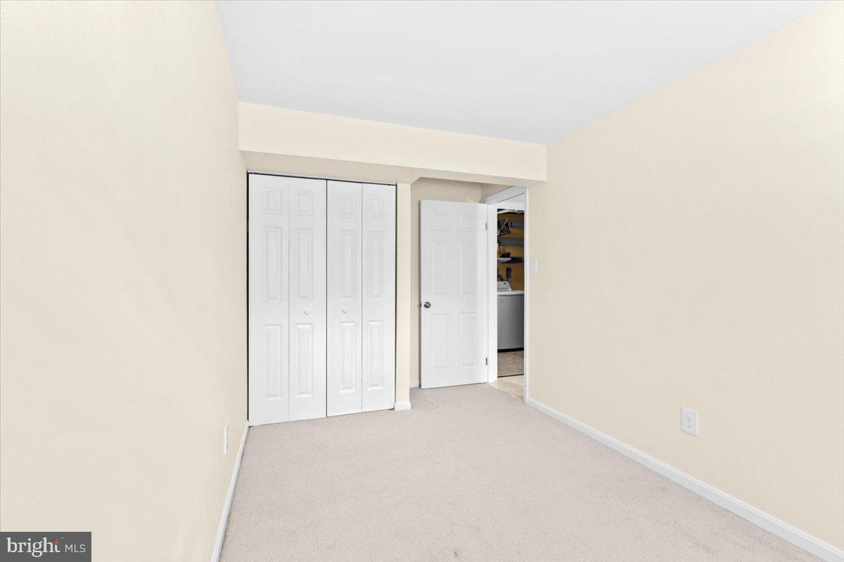 7702 NEWINGTON FOREST AVENUE