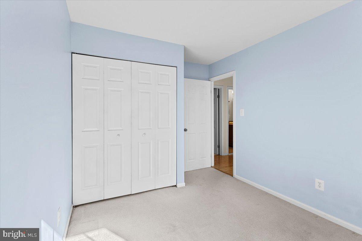 7702 NEWINGTON FOREST AVENUE