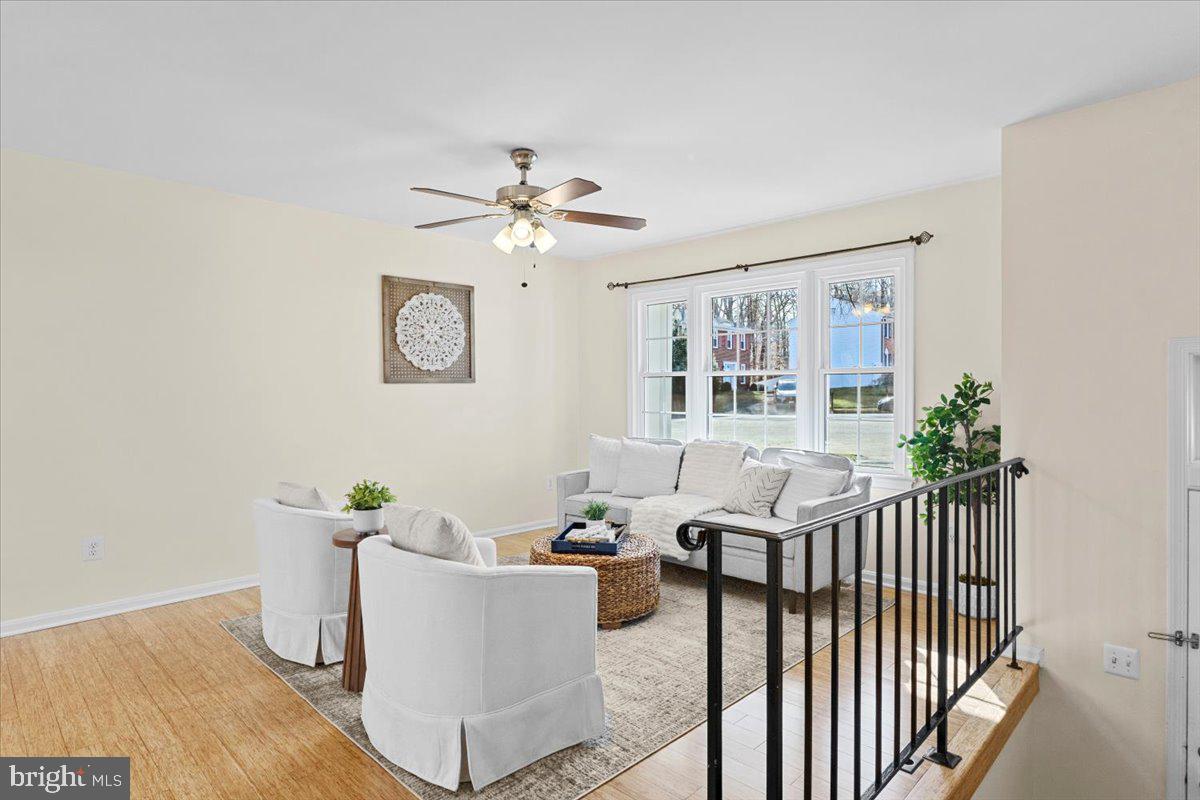 7702 NEWINGTON FOREST AVENUE