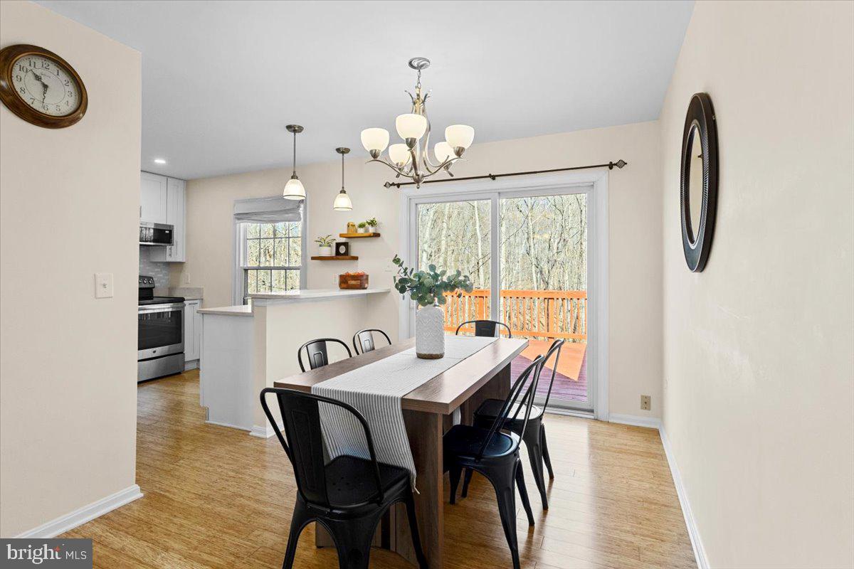 7702 NEWINGTON FOREST AVENUE