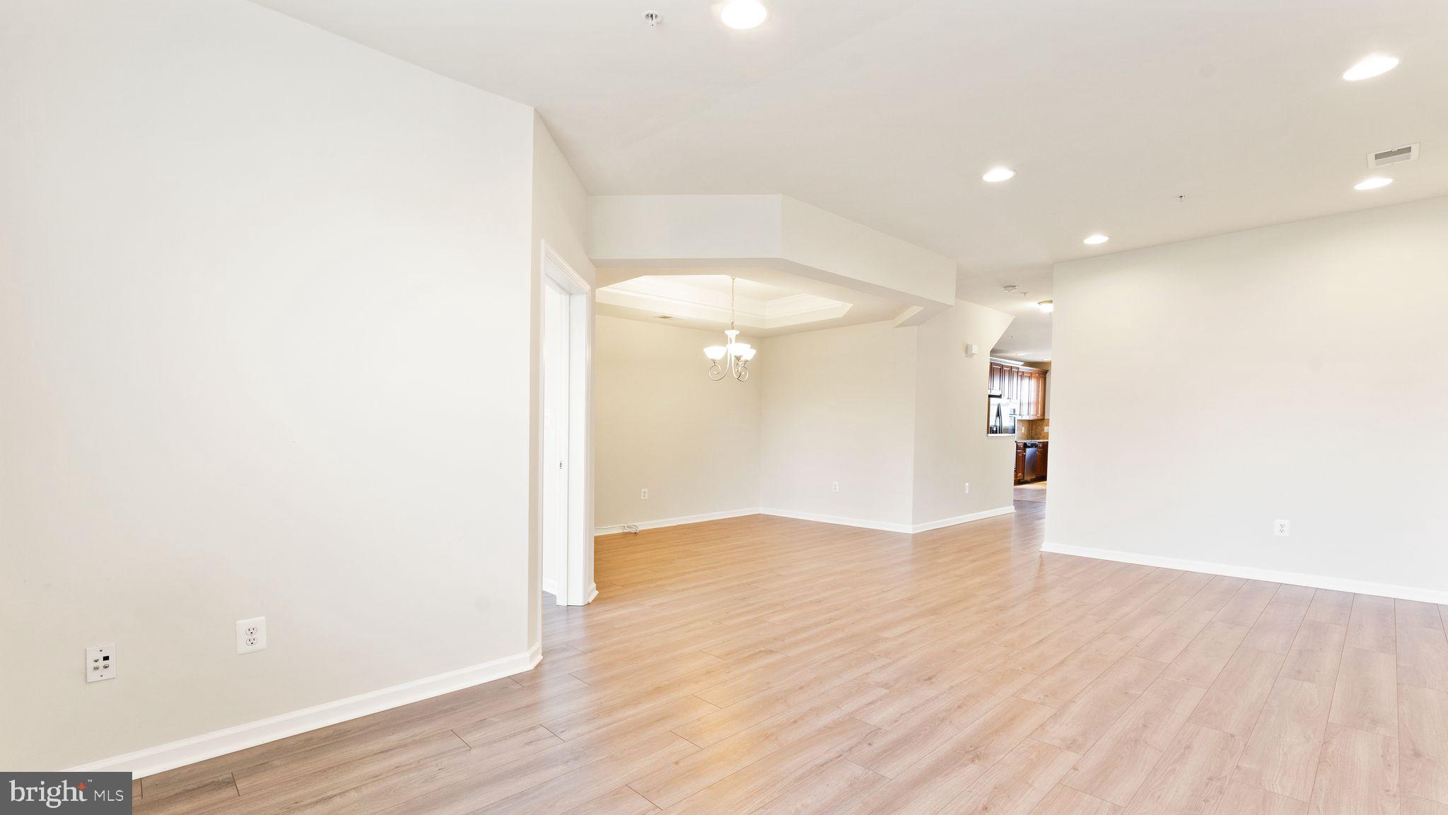 4427 BEECHSTONE LANE B