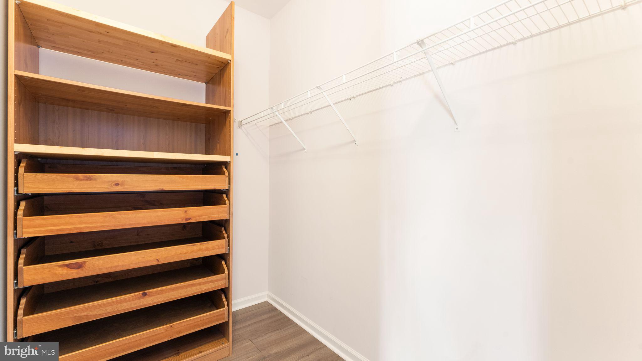 4427 BEECHSTONE LANE B