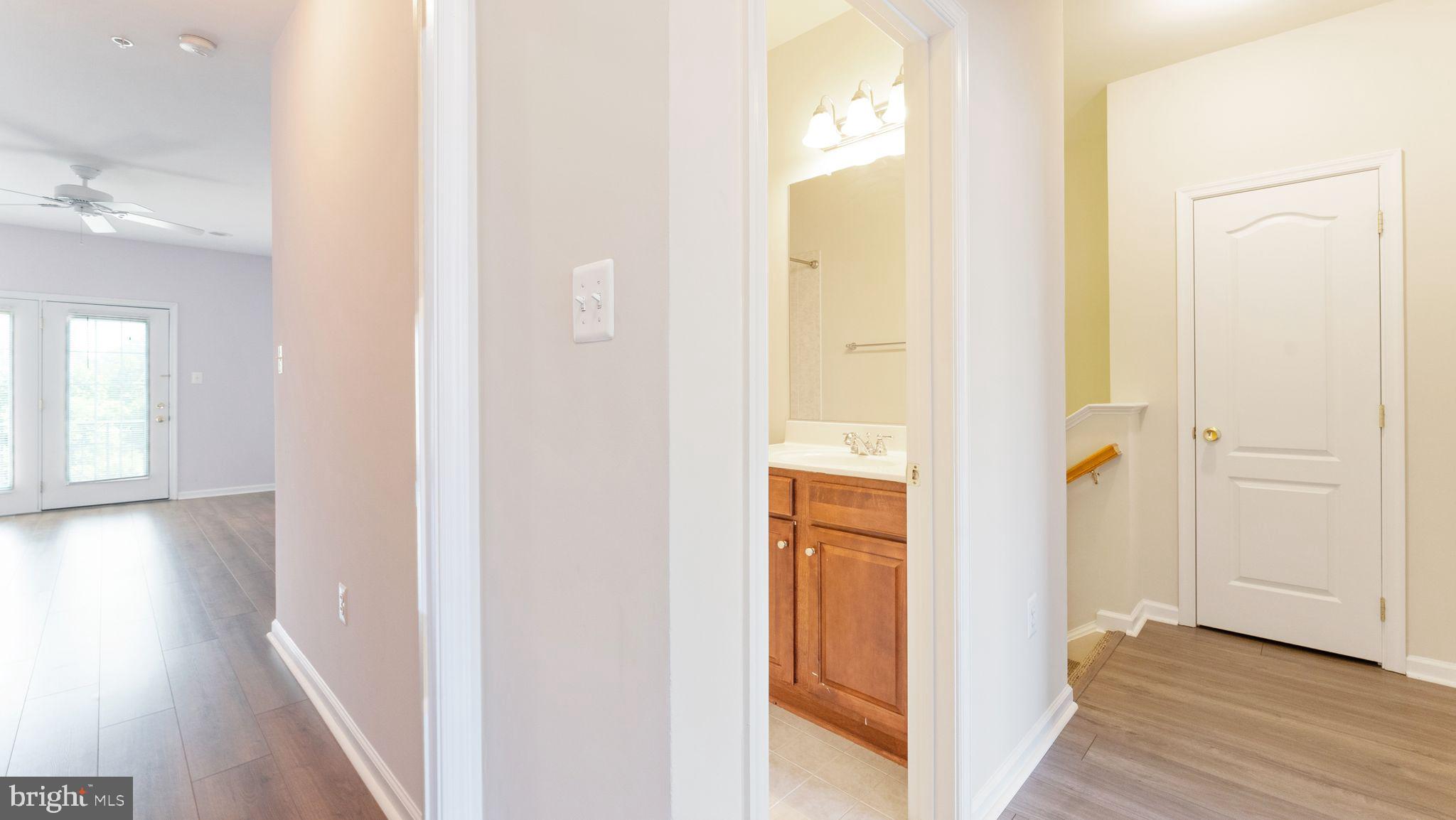 4427 BEECHSTONE LANE B